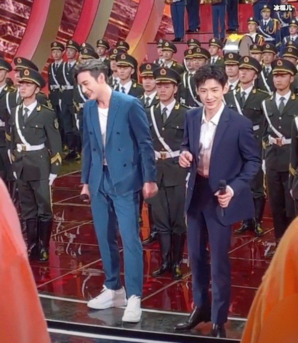 张彬彬和白敬亭同框