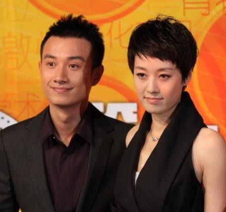 “领了证没办婚礼”的明星夫妻，前4对甜蜜如初，而他们却离婚了