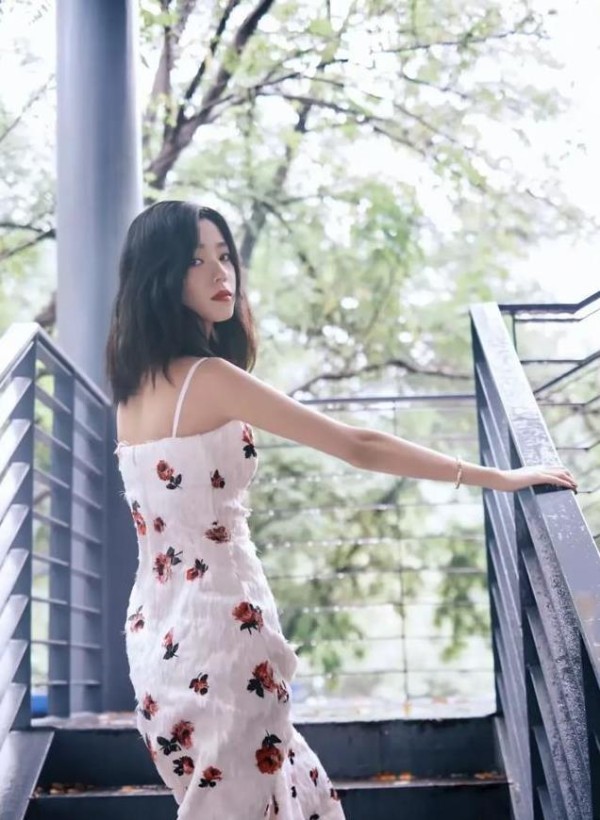 庄达菲：00后崭露头角，演艺圈新星崛起，未来可期的璀璨之路