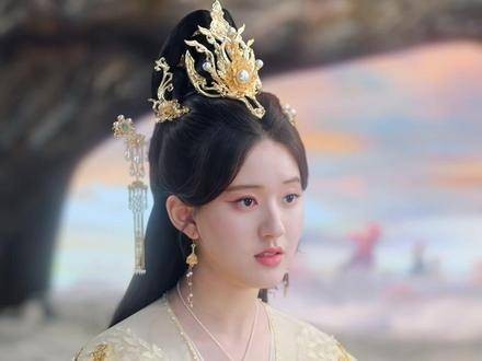 元启得知救命恩人是凤隐态度转变