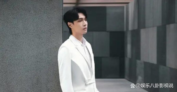 张艺兴是哪个公司旗下艺人？