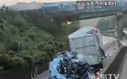 痛心！43岁父亲和16岁儿子在四川高速遇难