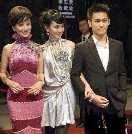 8大美女婆婆，林心如与婆婆亲，赵雅芝比媳妇更美！