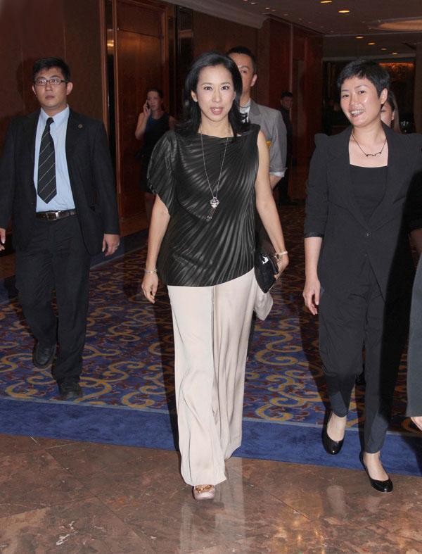 8大美女婆婆，林心如与婆婆亲，赵雅芝比媳妇更美！