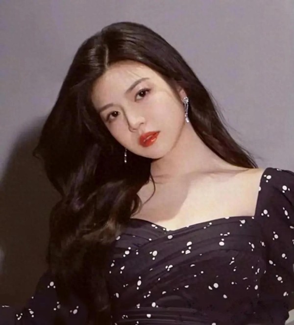 “明星婚姻危机：陈妍希努力挽救，公婆能成救星吗？”