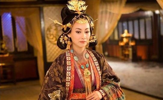 TVB艺人竟然全是亲戚：江欣燕、江希文姊妹同剧演母女