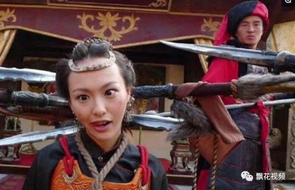 明星演戏受酷刑看着都疼,范冰冰被夹胸脯,林心如被夹手指!