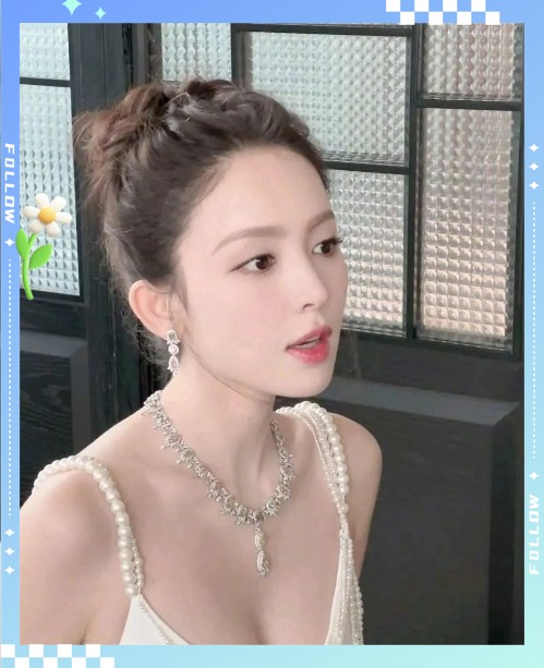 古力娜扎：北京环球影城的独特时尚之旅