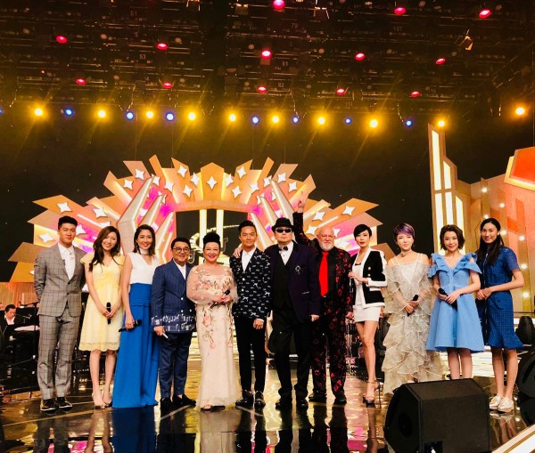 崔子格成为首位登陆TVB皇牌音乐节目的内地艺人，众星为其唱功倾倒