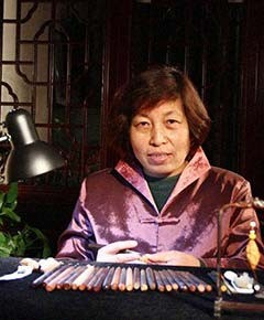 金云玲