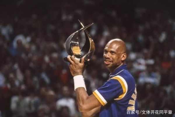 NBA十四种单项荣誉第一人都是谁？乔丹三项第一，詹姆斯两项第一