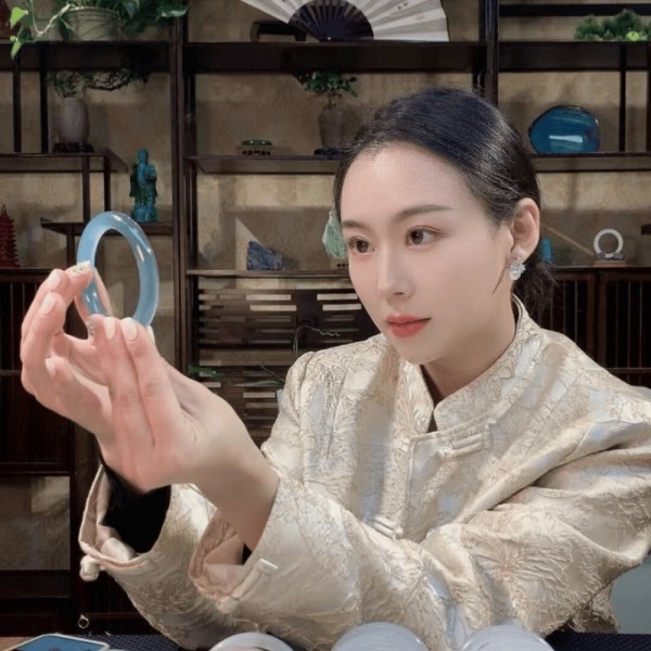 高级珠宝设计师李木子：优秀的“东方玉石艺术代表”