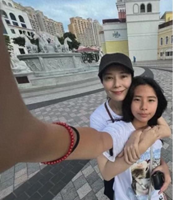 TVB知名女星“倒贴下嫁”婚姻亮红灯？曾是男神收割机