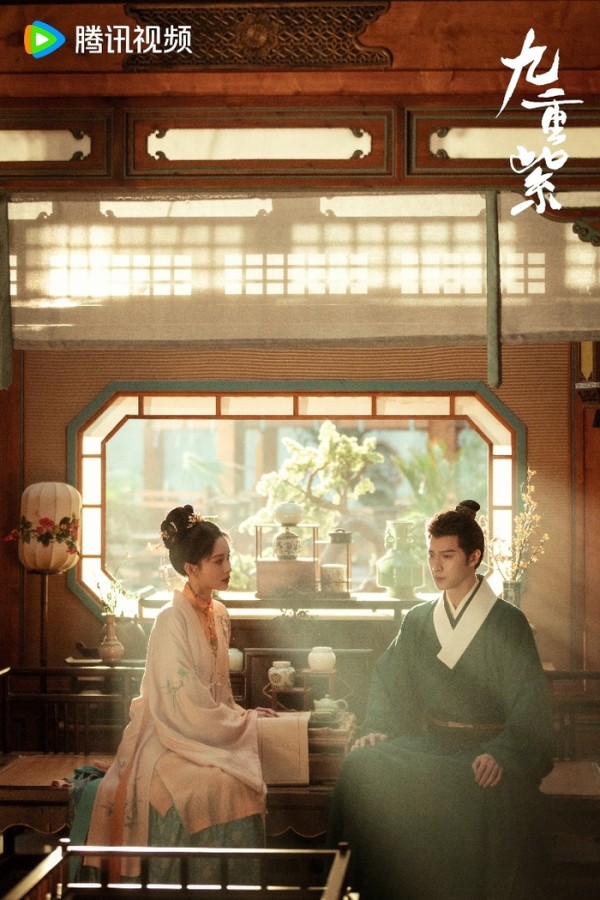 耀客传媒与曾庆杰导演合作爆款剧《九重紫》