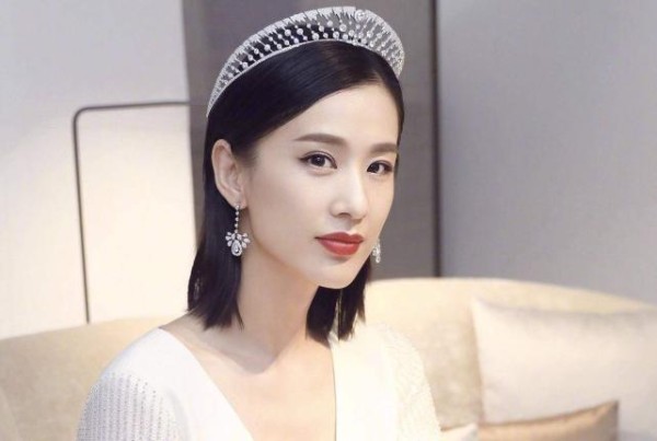 娱乐圈隐婚生子的明星，黄圣依第八，成龙第二，明道排第几？