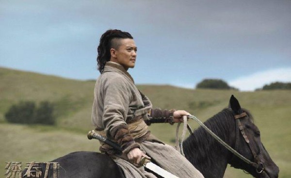 《演员的诞生》让他走红，并顺利圈粉舒淇，但其实他后台也很硬