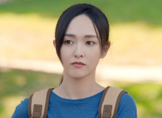 5位当红女星刚出道时的样子，杨幂赵丽颖变化最大，她最可惜