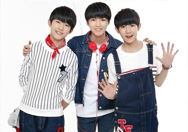 TFBOYS爆红背后：粉丝圈内也分不同“派系”