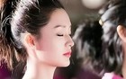 李沁穿瑜伽裤健身，肥润撩人，这也许就是生活吧