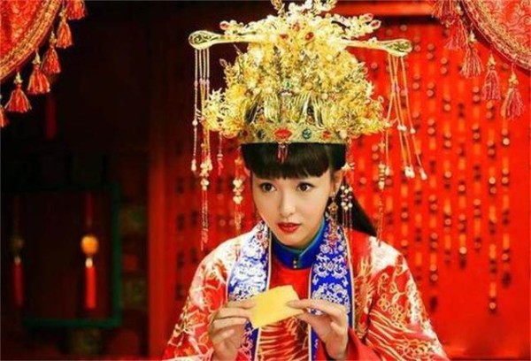 6位女星新娘妆：唐嫣，迪丽热巴，杨蓉，黄圣依，杨幂，赵丽颖