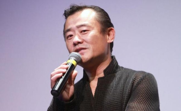 娱乐圈做慈善被骂的5位明星，吴京黄晓明上榜，他被骂很时间！