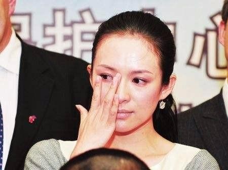 杨幂身陷“欺捐”嫌疑爱心打折 娱乐圈明星该如何放心的做慈善？