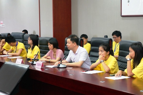 2 图为我院培训部副主任王图保致欢迎辞.jpg