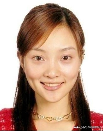 明星证件照大比拼，文章、黄晓明黯然失神，刘亦菲还是最美的