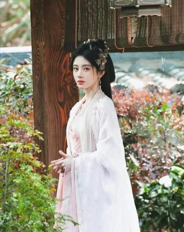 内娱女明星2025年的待播剧汇总！