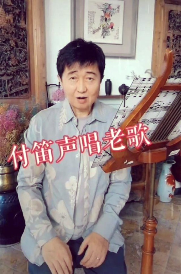 老一辈歌手重聚首，社交平台掀起怀旧热潮