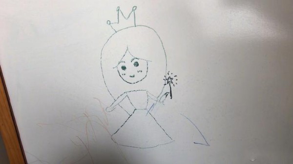 baby30岁生日，黄晓明晒与小海绵合照为她庆生，简简单单好温馨