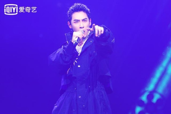 《声入人心》王晰领冠军队强势碾压，周深郑云龙高天鹤神仙混战！