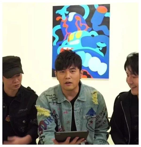 周杰伦直播秒杀网红，王祖蓝、郎朗、柳岩等明星纷纷现身蹭热度