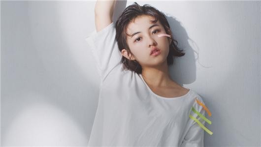 童星出道的明星，张子枫成小花，他们都出演过家有儿女