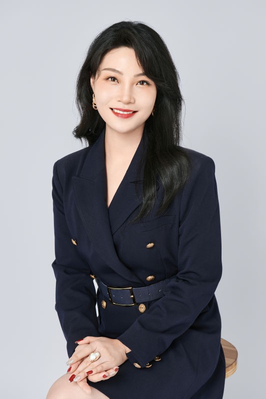 蒋佩妍（国内知名形象美学专家）