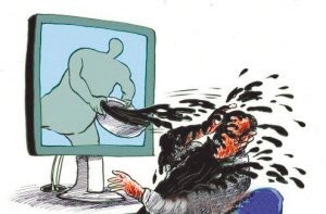 这两年，水军开展了新业务??泼脏水。