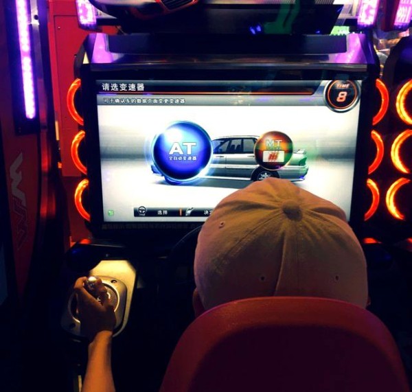 素人变明星的背后：合同陷阱与成功的自我突破