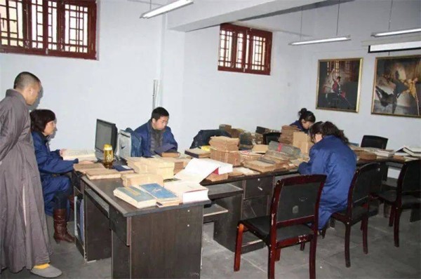 家民：少林寺的古籍