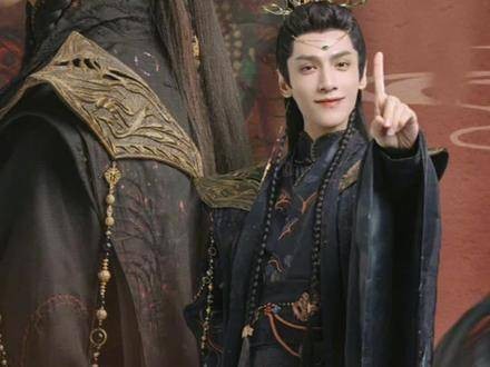 看着真让人心疼他确实付出了全部的努力