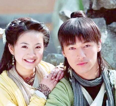 胡歌与林依晨：从经典作品到深厚友谊的非凡历程