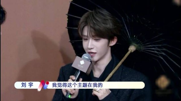 上海电影节星光璀璨，靳东段奕宏刘诗诗等明星展现东方美学