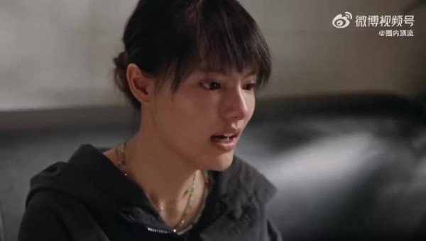 《利剑玫瑰》莲翘生父为三万卖女，恶行堪比人贩