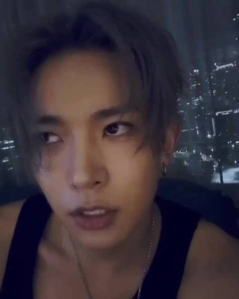 ENHYPEN李羲承为好友李相沅参加男宝星球2拉票