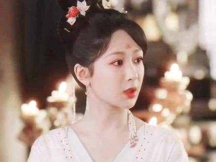 玱玹的情绪经历了剧烈的波动 小夭 玱玹