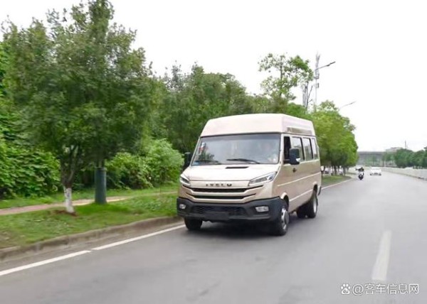 房车博主点评全新得意：依维柯全新得意，改装更得益-有驾
