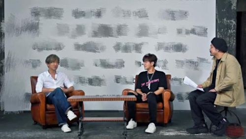 追星赢家！罗志祥与偶像木村拓哉首次同框互赠礼
