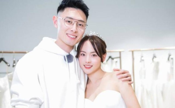 张嘉倪与婆婆关系不好？买超霸气回应，透露张嘉倪不改口的原因