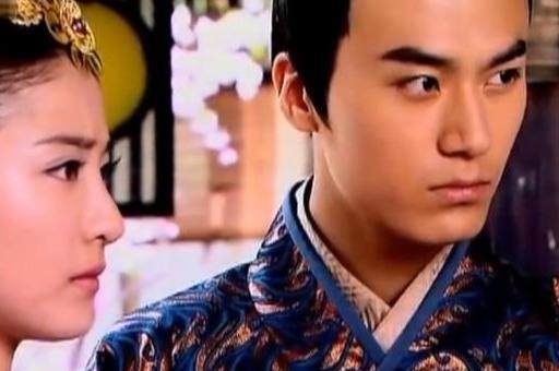 他被明星老板坑了7年，低谷时因赵丽颖的推荐，如今片约不断