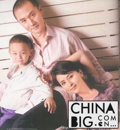 何音和黄志忠为什么离婚？ 网友痛批何黄志忠是“渣男”？