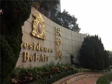 比银泰更土豪的中国小区车库，明星艺人云集，一套房最低三千万起